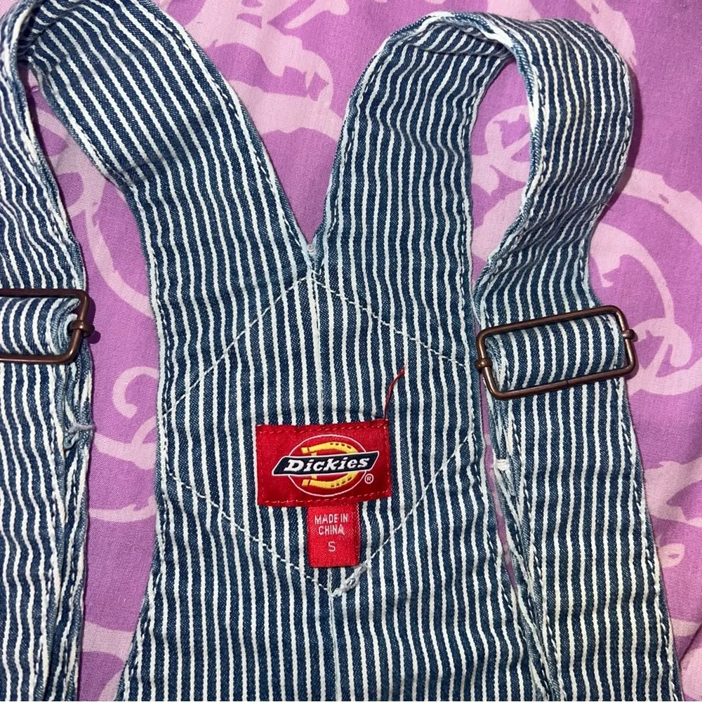 ❌SOLD❌Dickies Pinstripe Shortalls - Picture 2 of 4